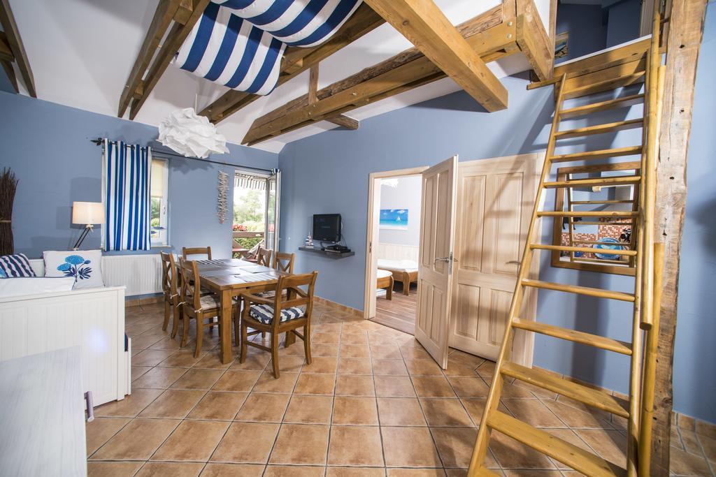 Villa Mare Apartamenty Гжибово Екстериор снимка