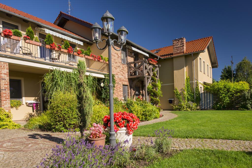 Villa Mare Apartamenty Гжибово Екстериор снимка