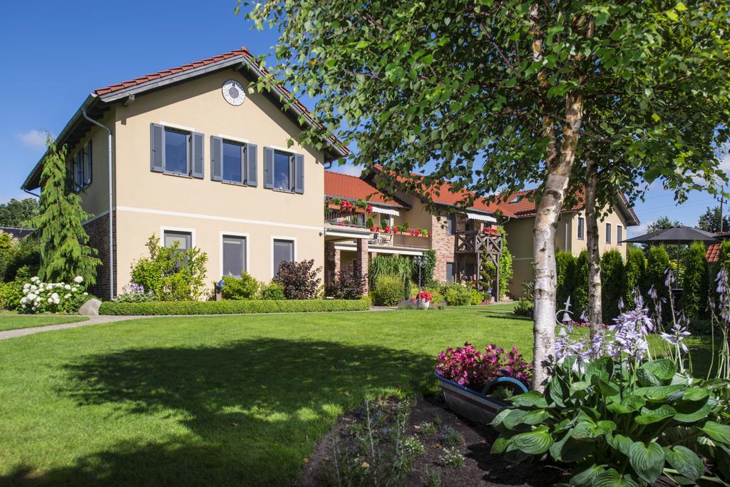 Villa Mare Apartamenty Гжибово Екстериор снимка
