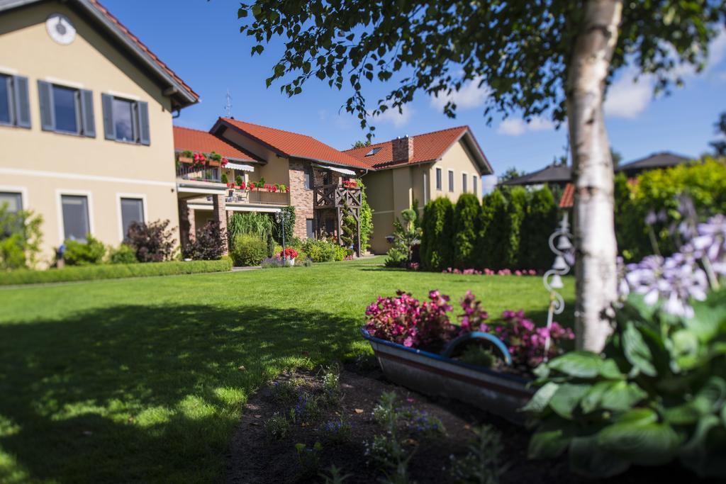 Villa Mare Apartamenty Гжибово Екстериор снимка