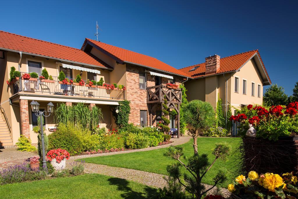 Villa Mare Apartamenty Гжибово Екстериор снимка