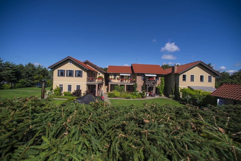 Villa Mare Apartamenty Гжибово Екстериор снимка