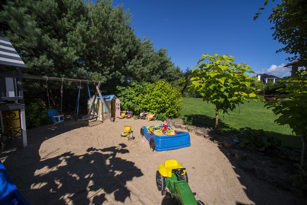 Villa Mare Apartamenty Гжибово Екстериор снимка